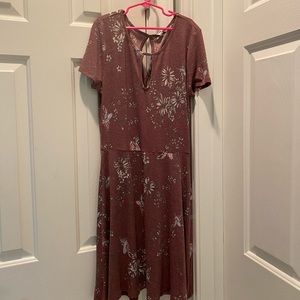 Junior dress size small